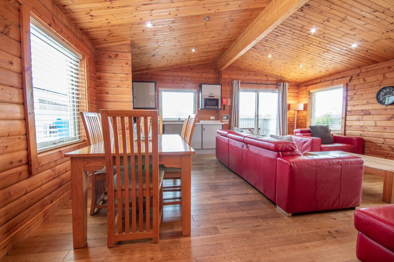 Aviemore Lodges Eksteriør bilde